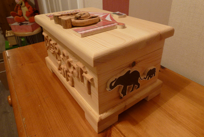 The 'Dumbo' themed box