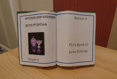 Flo's witch box